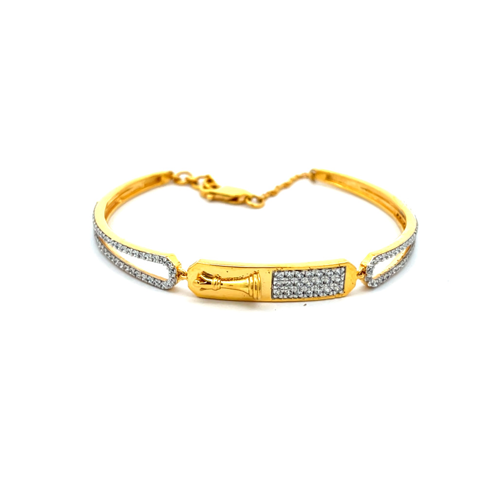 The Alvarez Oval Bangle