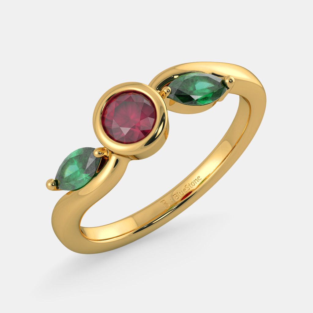 The Flaura Trinity Ring