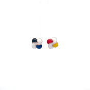 The Neo Moda Stud Earrings - thumb 3