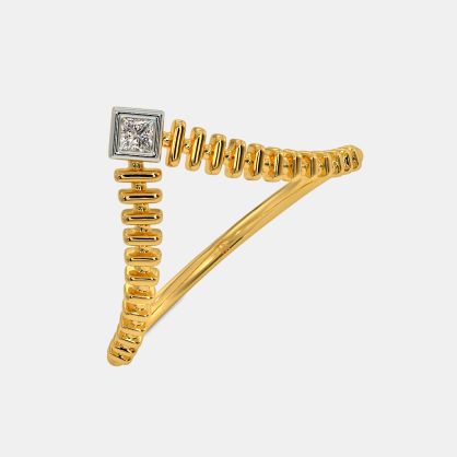The Iker Chevron Ring