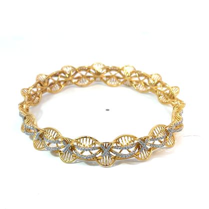 The Trimitri Round Bangle